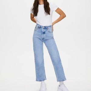 LEVIS RIBCAGE STRAIGHT || Size 24